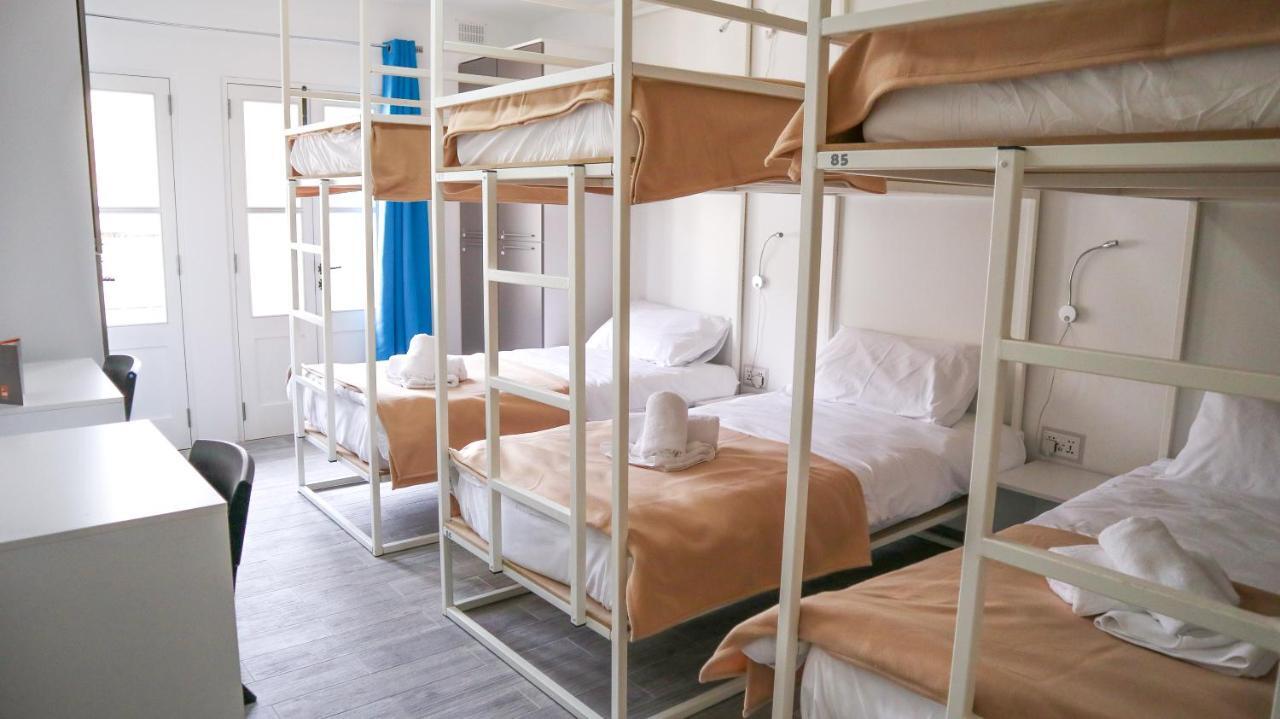Bed 6-Bed Mixed Dormitory Room,933397918:JPEG