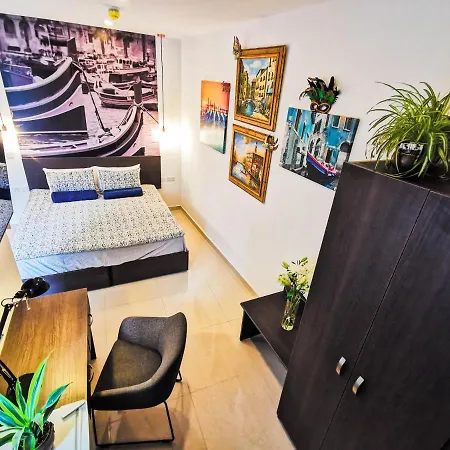 Evolve Coliving Guesthouse-3